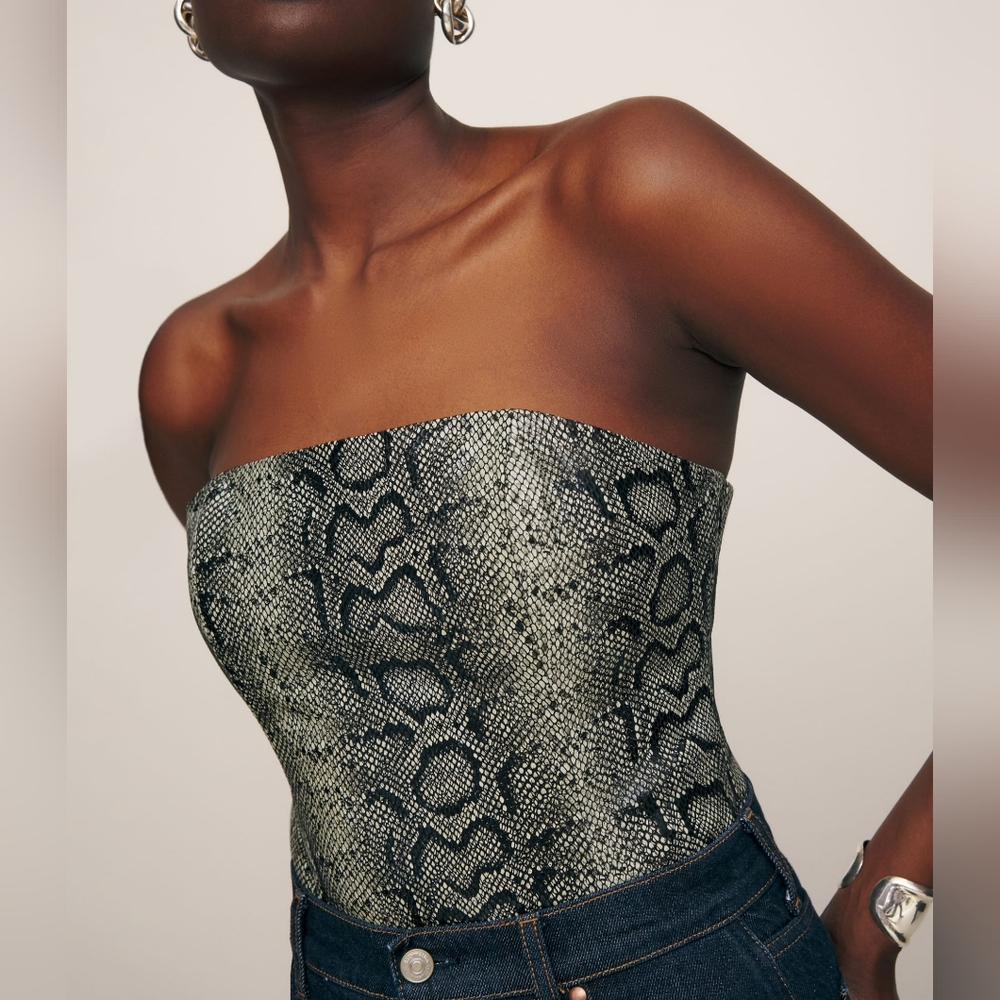 NEW Reformation Veda Madison Leather Top in color Venom